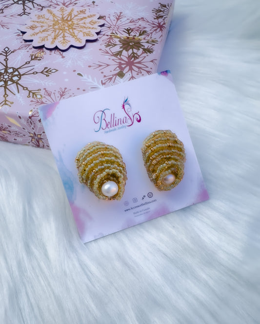 Caracolitos de Miyuki/ Aretes cabuchon