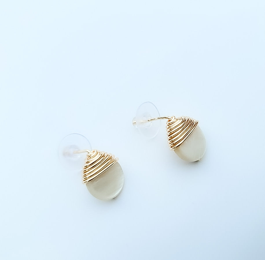 Handcrafted Abalone Shell🐚  Wrapped Gold Earrings