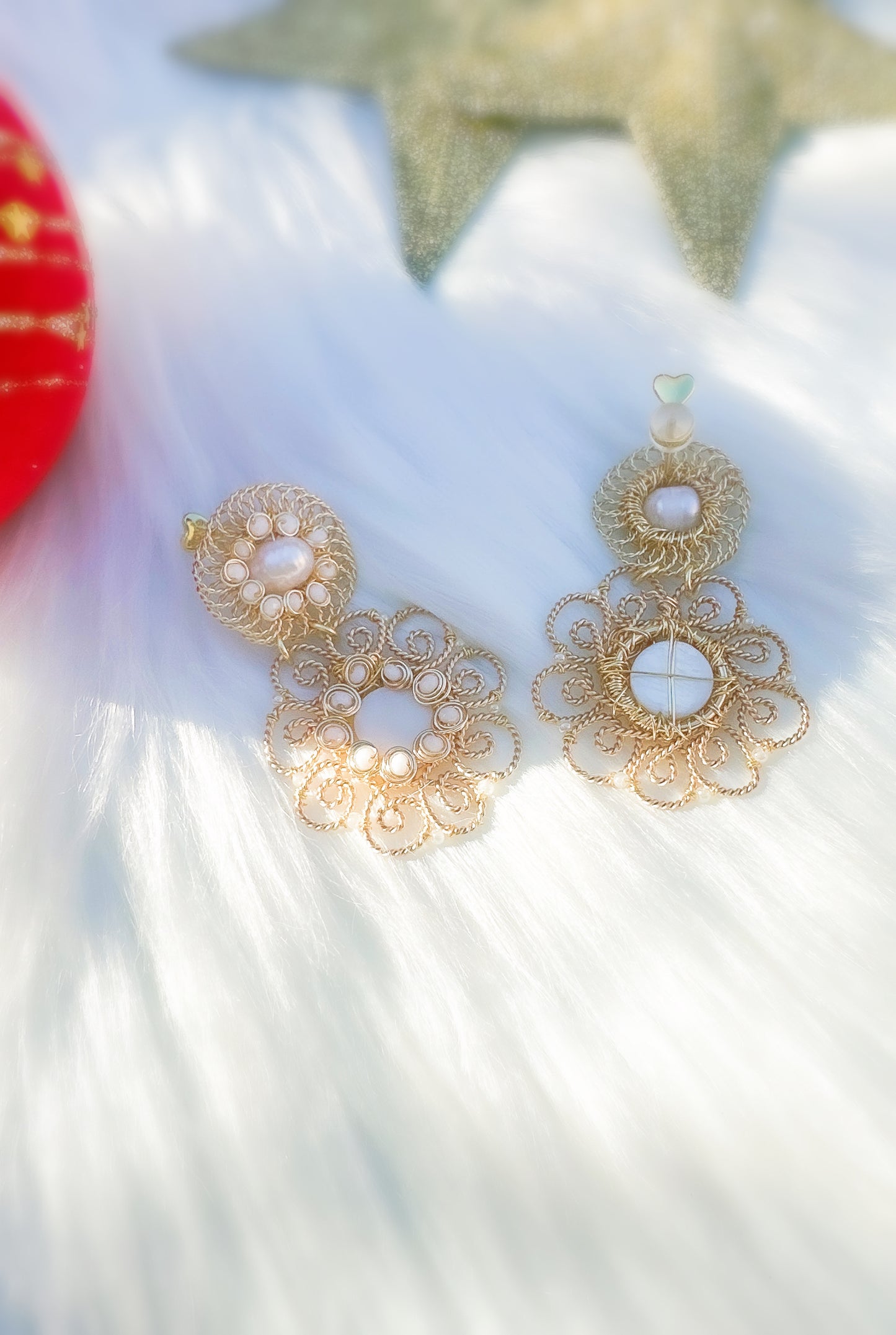 Eternal Bloom Earrings – Customizable Crystal Accents /Aretes Eternal Bloom – Cristales Personalizables.