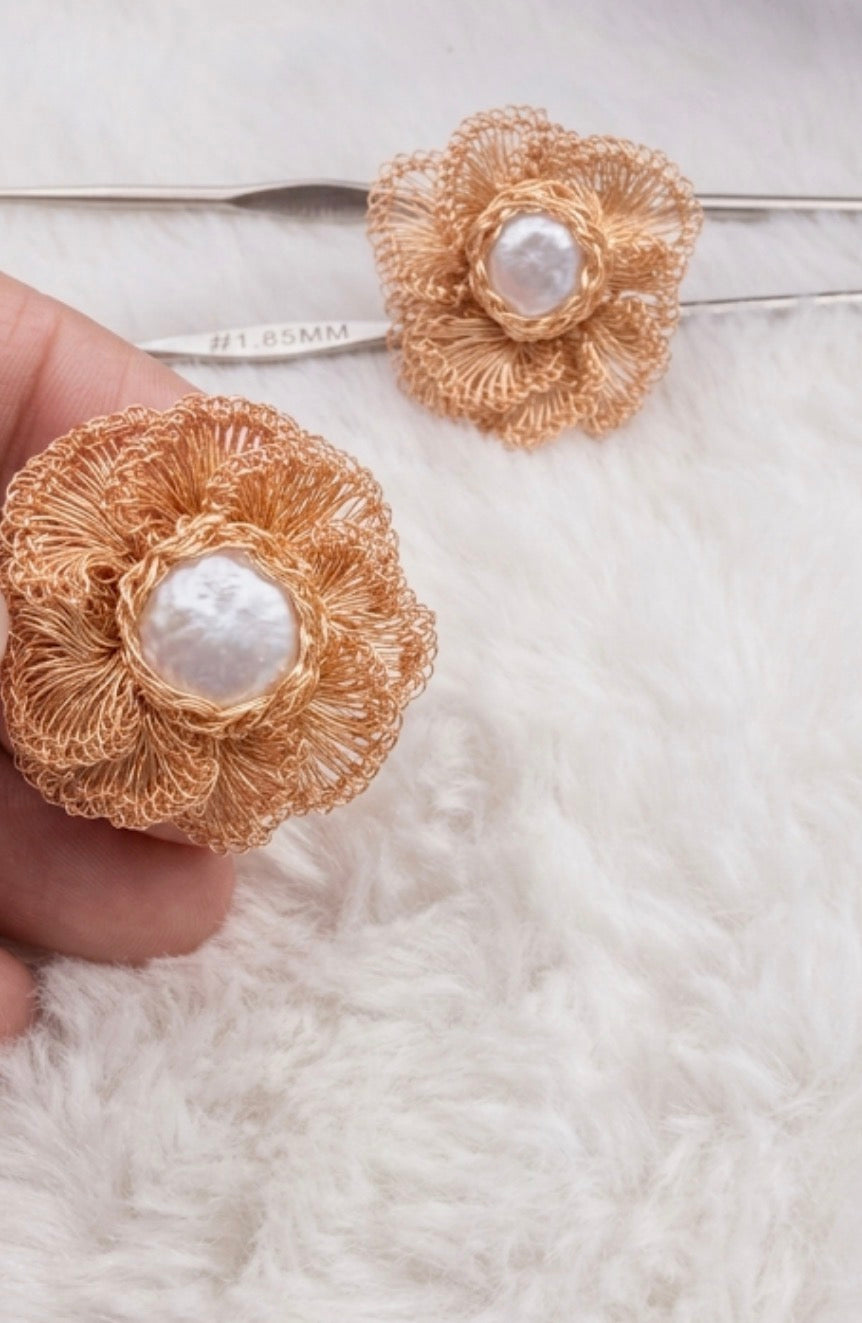 Aura Bloom Earrings — El Arte de Sostener