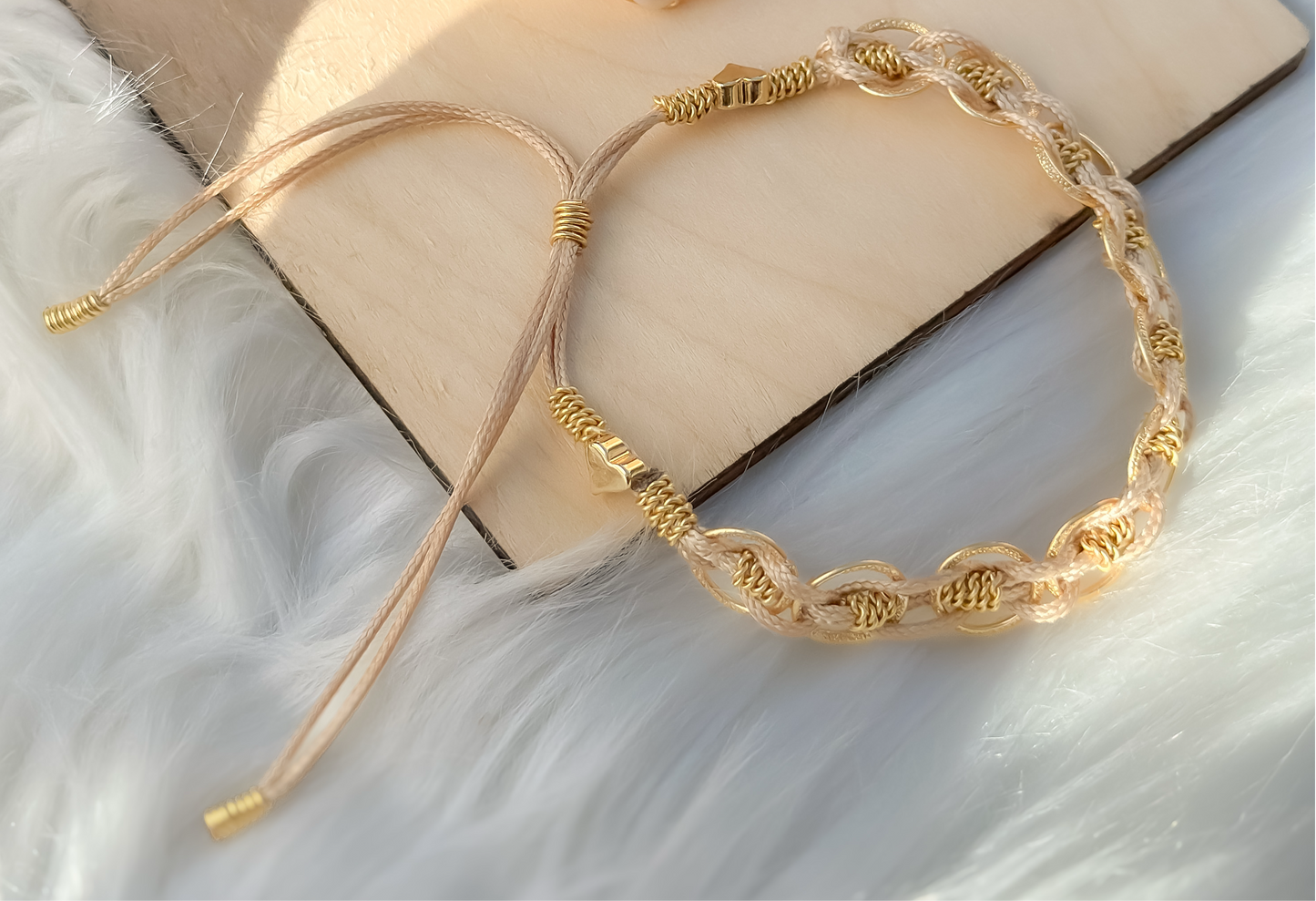 Love Knot Bracelet – Adjustable Heart and Golden Rings