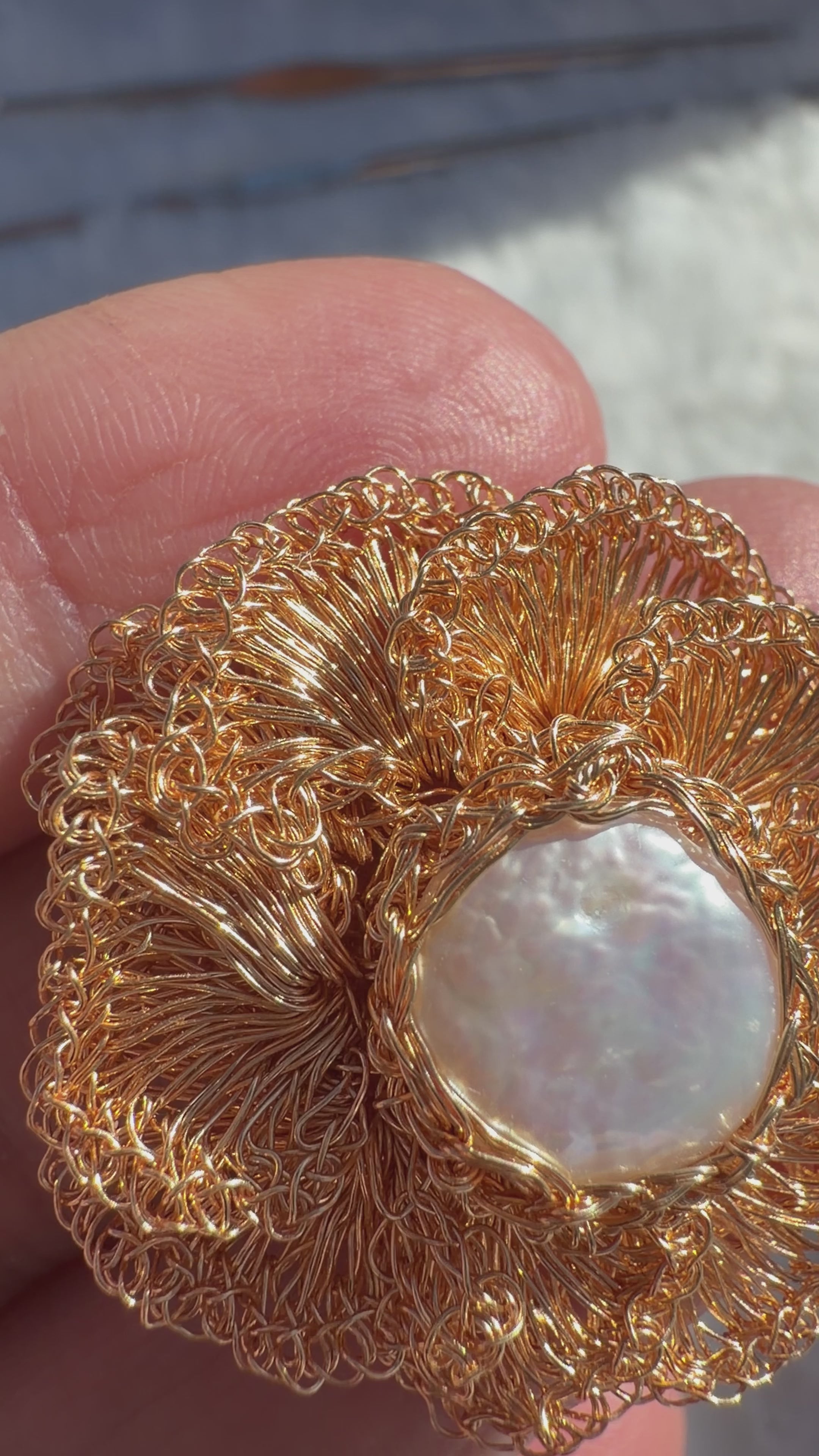 Aura Bloom Earrings — El Arte de Sostener